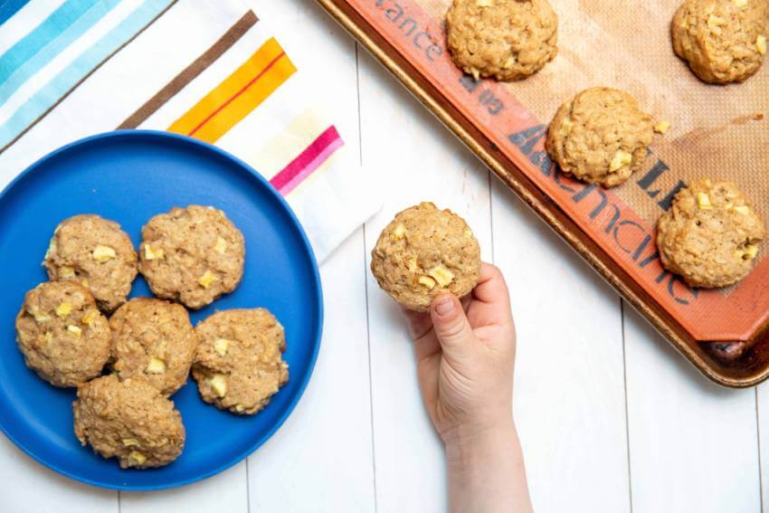 Apple Cinnamon Cookies